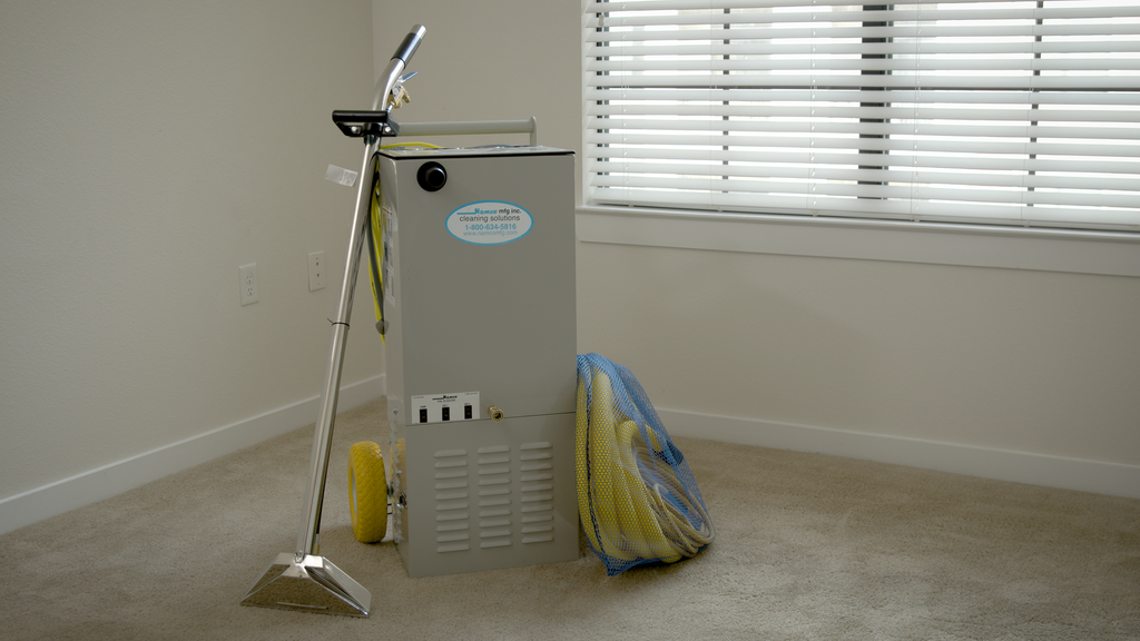 Scooter Junior Carpet Extractor Bundle | Namco